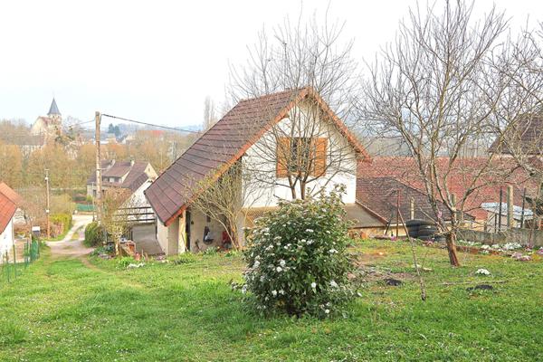 Maison Premery, 2 chambres, jardin, proximité commerces, 2h30 PARIS, campagne, NIEVRE