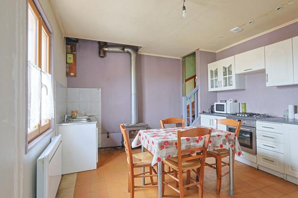 Maison Premery, 2 chambres, jardin, proximité commerces, 2h30 PARIS, campagne, NIEVRE