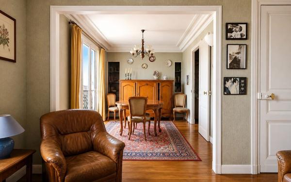 Appartement à vendre    3 pièces • 54 m2 Paris 14