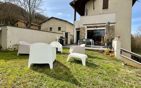 Appartement à vendre    4 pièces • 97 m2 Vienne