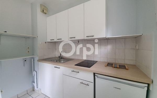 Appartement à louer    1 pièce •  Orléans