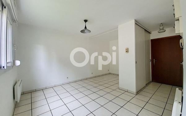 Appartement à louer    1 pièce •  Orléans