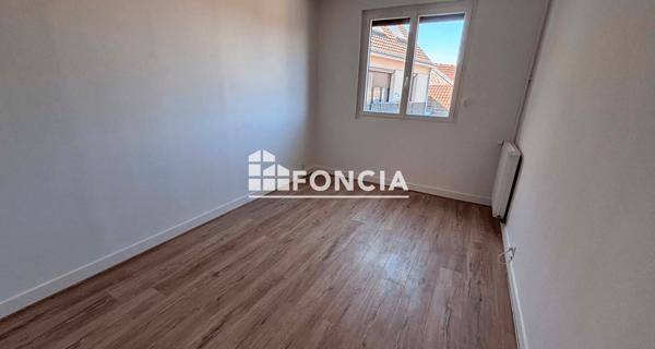 Location Appartement 3 pièces 63.68 m² - Limay 78520