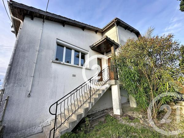 Maison à vendre  6 pièces - 109,30 m2 CHATEAUBERNARD - 16