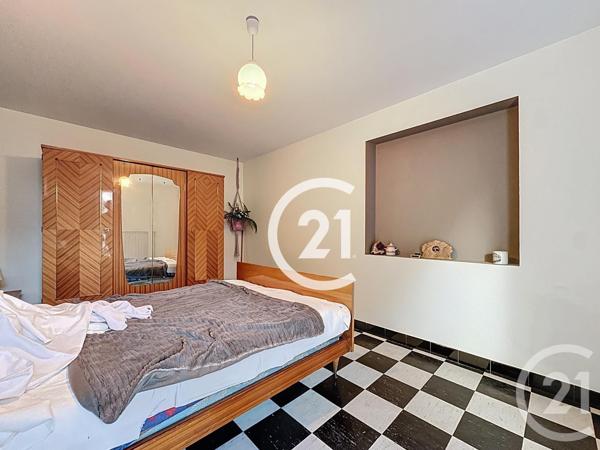 Maison à vendre  6 pièces - 109,30 m2 CHATEAUBERNARD - 16