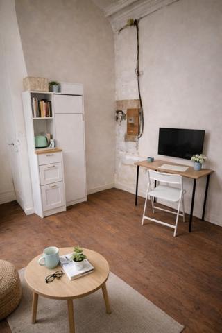 Appartement à vendre |  Paris 15 |  1 pièce | 21 m²