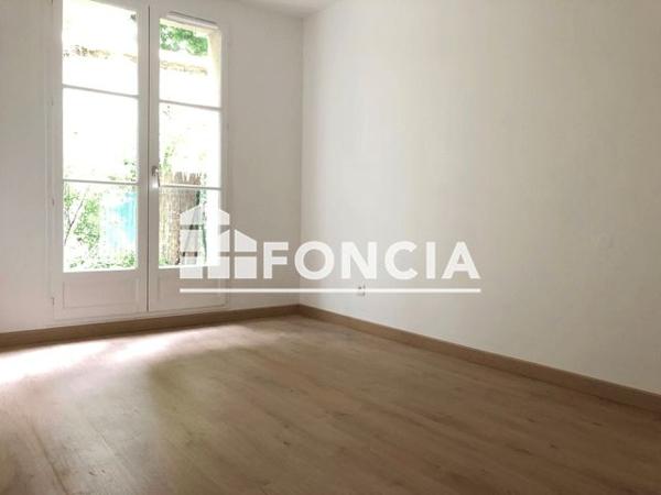 Location Appartement 3 pièces 64.2 m² - 83 RUE DU FOIX Blois 41000