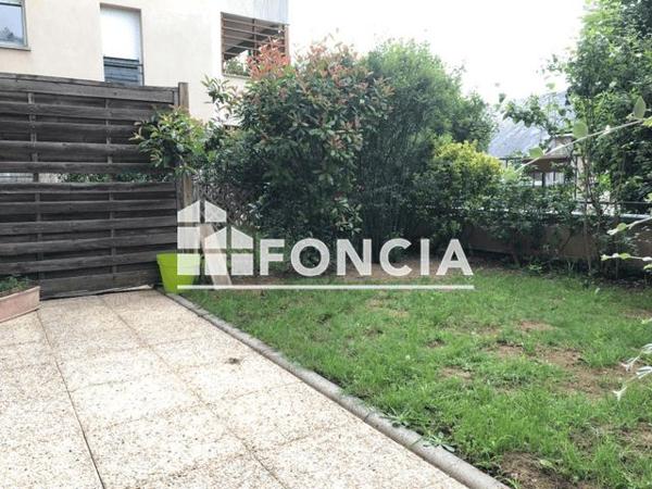 Location Appartement 3 pièces 64.2 m² - 83 RUE DU FOIX Blois 41000