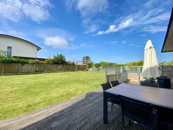Maison 6 pièce(s) 120 m2 Lannilis