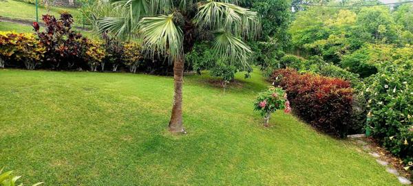 ABYMES-GOSIER (971), à vendre villa T4, apaprt, piscine, terrain 1900M2