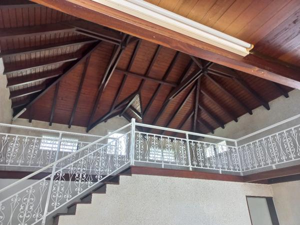 ABYMES-GOSIER (971), à vendre villa T4, apaprt, piscine, terrain 1900M2