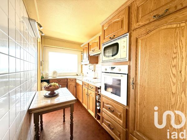 Appartement à vendre 4 pièces 81 m² Élancourt