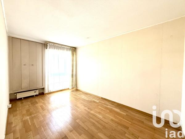 Appartement à vendre 4 pièces 81 m² Élancourt