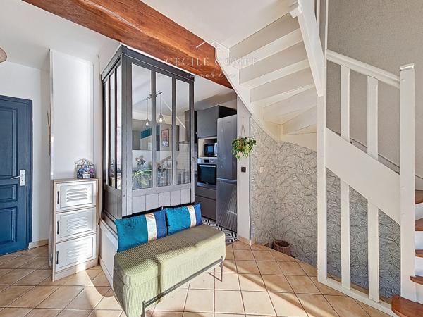 Maison 7 pièces - 180 m² Exclusivité efficity