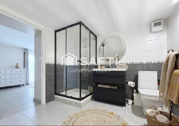 Maison meulière de caractère avec jardin, jacuzzi et combles aménageables