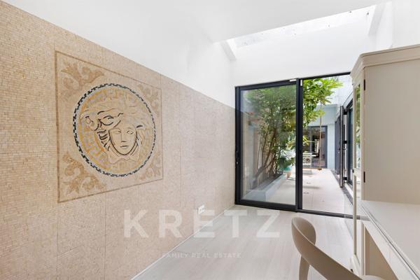 Paris 16e – Appartement de réception en rez-de-jardin avec patio