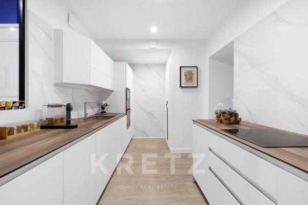 Paris 16e – Appartement de réception en rez-de-jardin avec patio