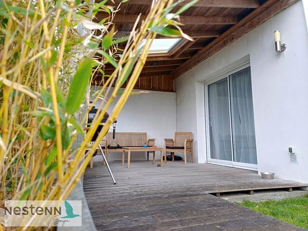 A vendre à Sémussac, pavillon à étage de 2018, 110 m²,3 chambres, 365 m² de terrain