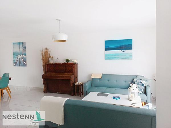 A vendre à Sémussac, pavillon à étage de 2018, 110 m²,3 chambres, 365 m² de terrain