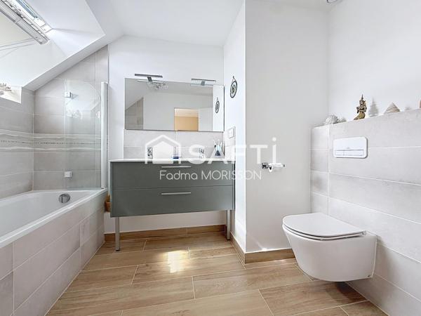 MAISON FAMILIALE 5 CHAMBRES – GARE À 5 MIN À PIED