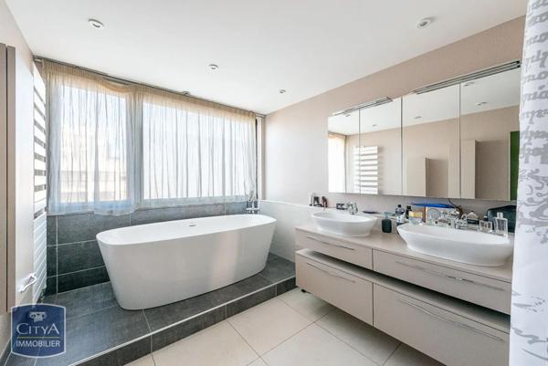 Appartement à vendre 4 pièces 99.05m²