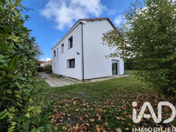 Maison à vendre 6 pièces 160 m² Haute-Goulaine