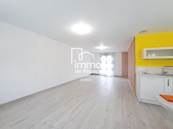 Maison Evron 3 pièce(s) 75.84 m2