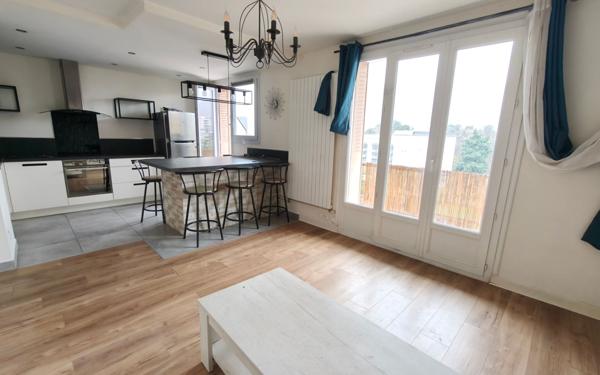 Appartement à louer    3 pièces • 55 m2 Échirolles