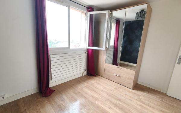 Appartement à louer    3 pièces • 55 m2 Échirolles