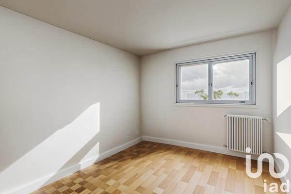 Appartement 4 pièces de 77 m² à Noisy-le-Sec (93130)