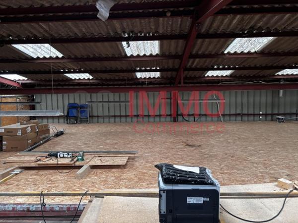 Location / Local Industriel / Bâtiment