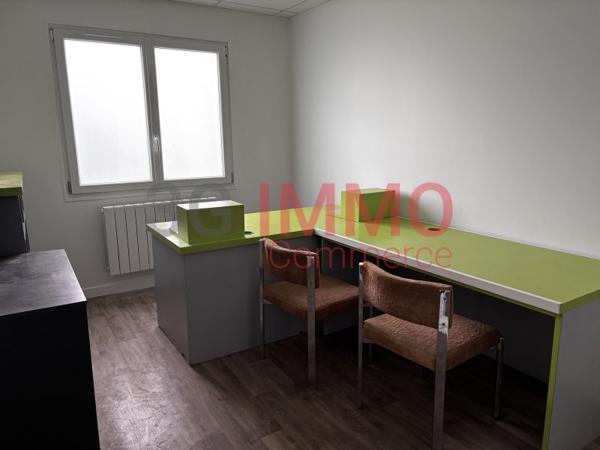 Location / Local Industriel / Bâtiment