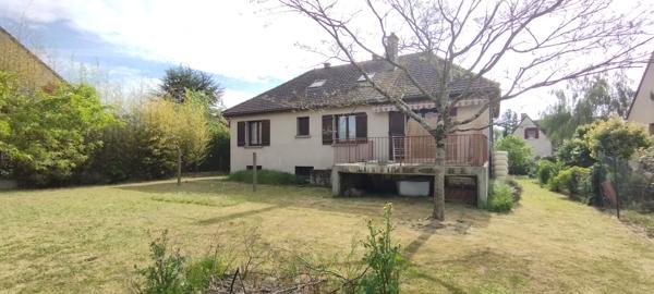 YZEURES SUR CREUSE [REF. 6971]