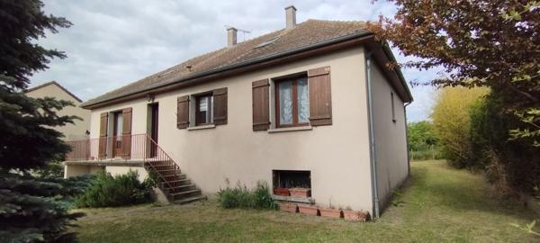 YZEURES SUR CREUSE [REF. 6971]