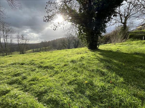 Terrain à vendre |  Allassac |  1855 m²
