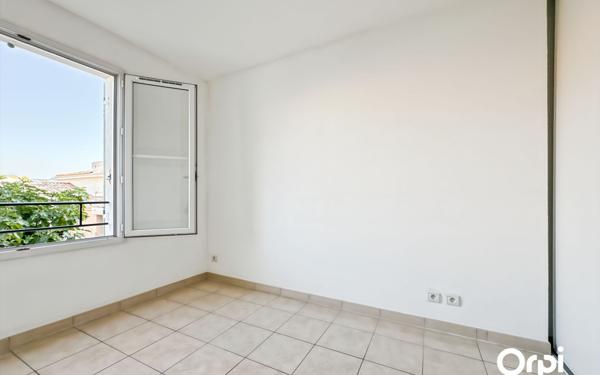 Appartement à vendre    3 pièces • 66,49 m2 Cogolin