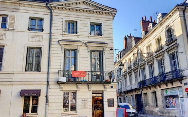 Appartement à louer    1 pièce •  Tours