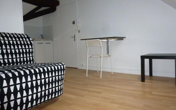Appartement à louer    1 pièce •  Tours