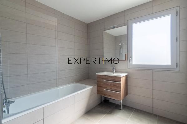 Bagneux (92220) Bagneux - Métro ligne 4 - T4 de 82m2 dans résidence récente