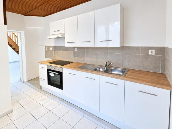 RUE DE L'OUEST - T1 BIS EN MEZZANINE