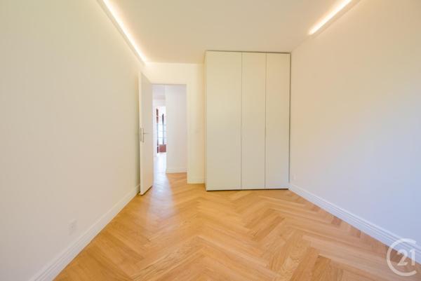 Appartement F3 à vendre  3 pièces - 75 m2 VILLEFRANCHE SUR MER - 06