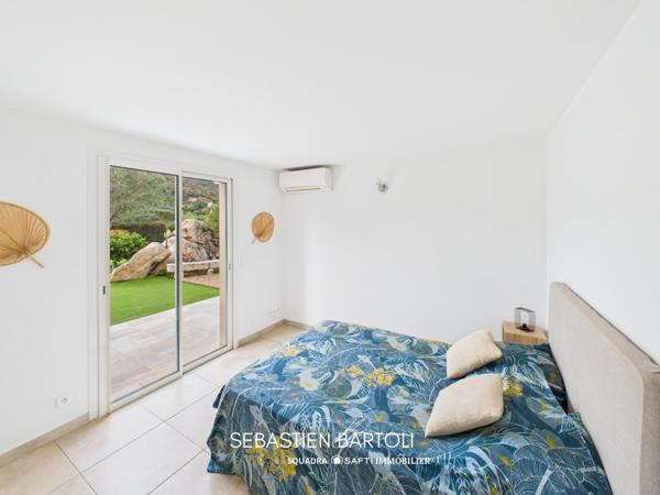 Villa avec piscine et appartement indépendant environnement naturel