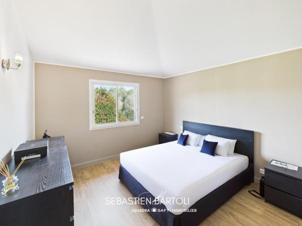 Villa avec piscine et appartement indépendant environnement naturel