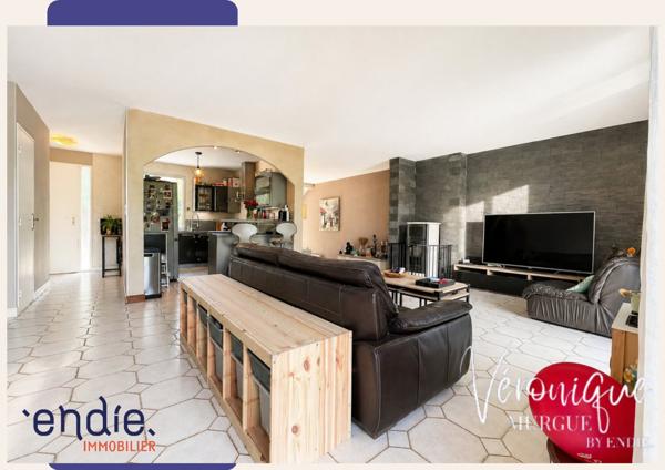 Rare à Yzeure Haut-Barrieux – Maison plain-pied rénovée – 112 m² – 3 ch – terrain 2116 m² – sans vis-à-vis – coup de cœur, endie immobilier, veronique murgue
