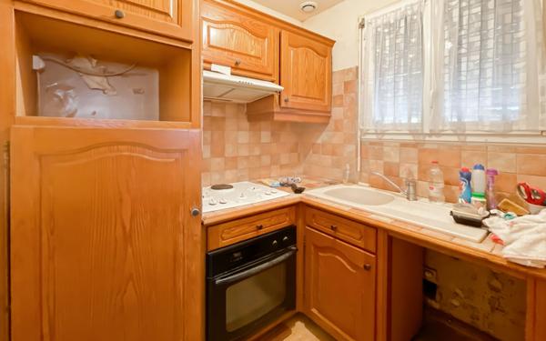 Maison à vendre    5 pièces • 51,37 m2 Le Blanc-Mesnil