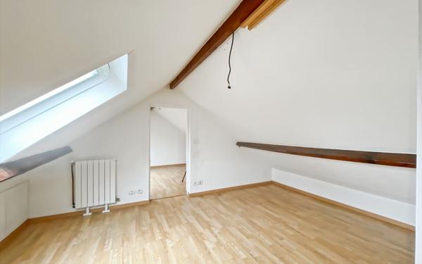 Maison à vendre    5 pièces • 51,37 m2 Le Blanc-Mesnil