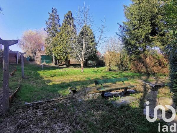 Maison 8 pièces de 150 m² à Bruay-la-Buissière (62700)