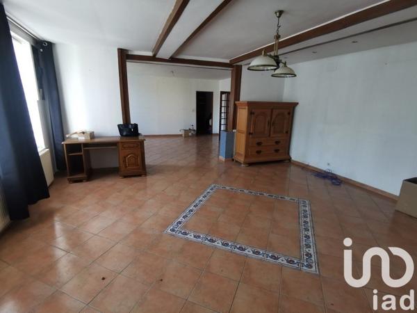 Maison 8 pièces de 150 m² à Bruay-la-Buissière (62700)