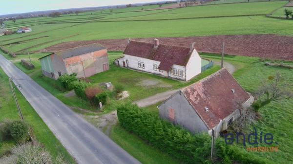 Propriété de campagne de 7 pièces (210 m²) en vente à COULEUVRE