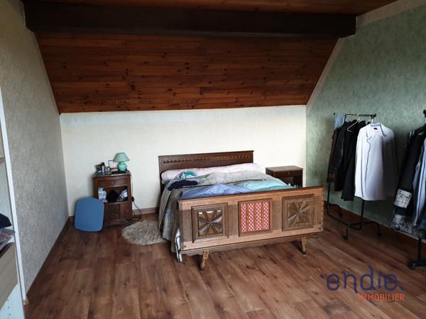 Propriété de campagne de 7 pièces (210 m²) en vente à COULEUVRE